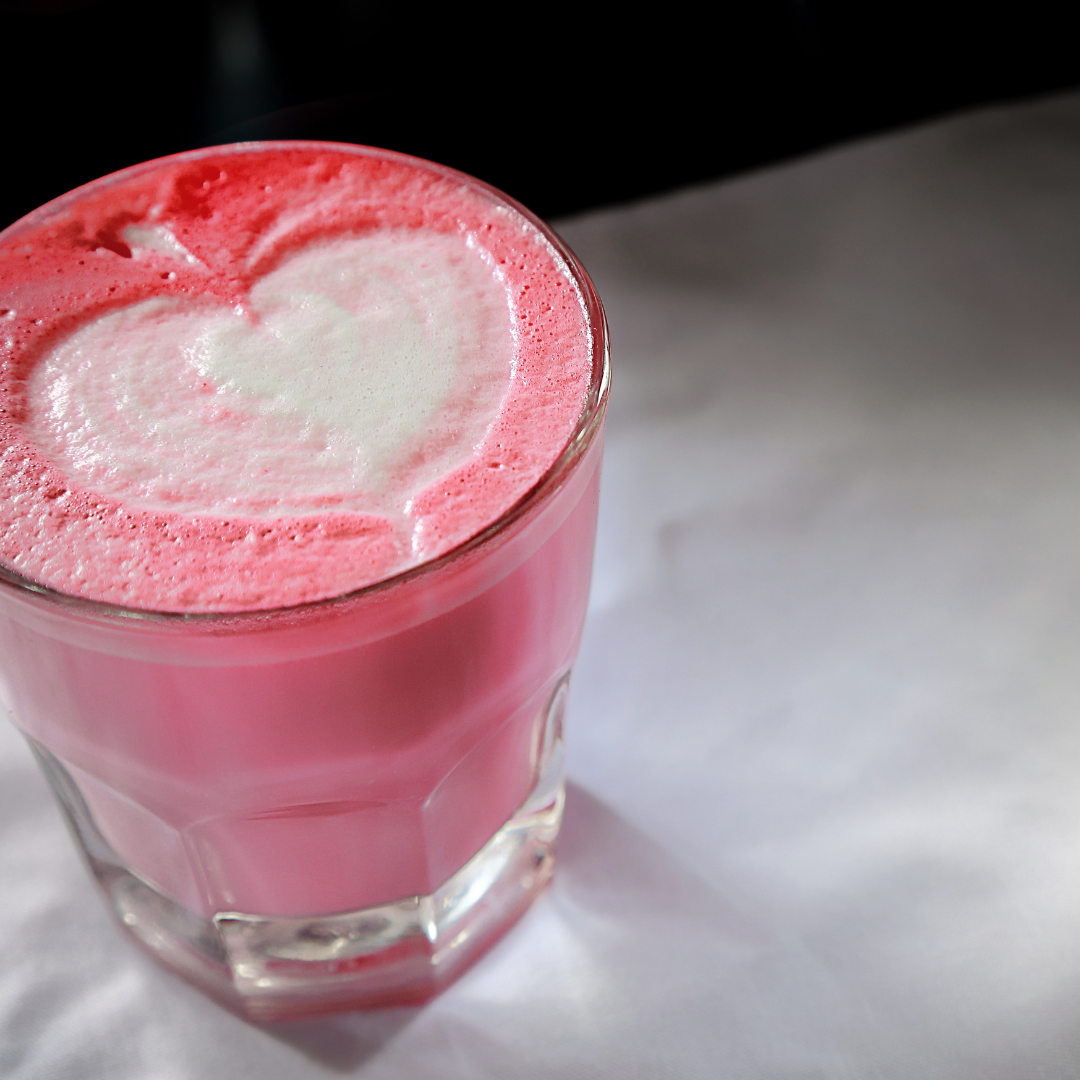 strawberry tea latte.png